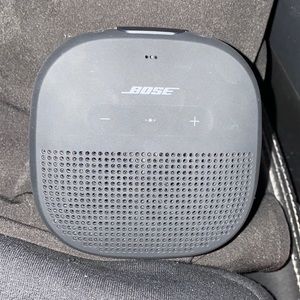 Bose soundlink micro Bluetooth speaker